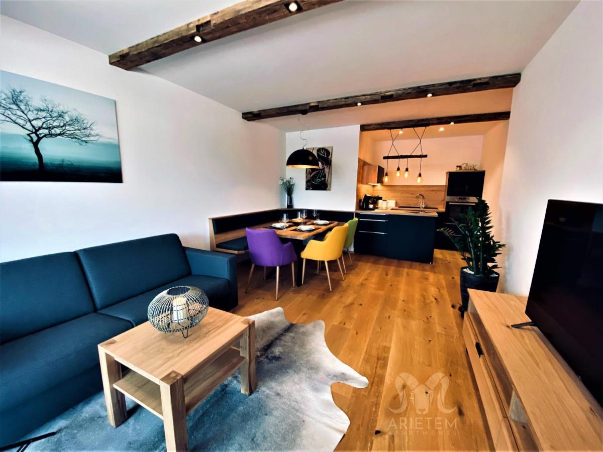 Arietem-Apartment - By Mynests Grobming Exteriör bild